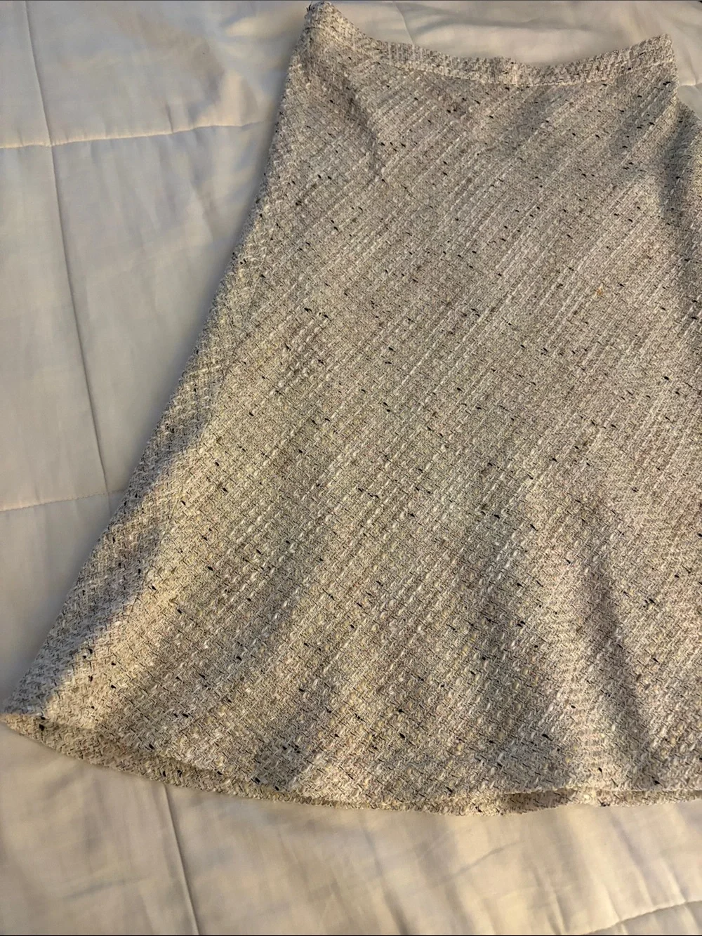 Ann Taylor Cream Tweed Midi Skirt with Flecked Detail - Picture 4 of 9